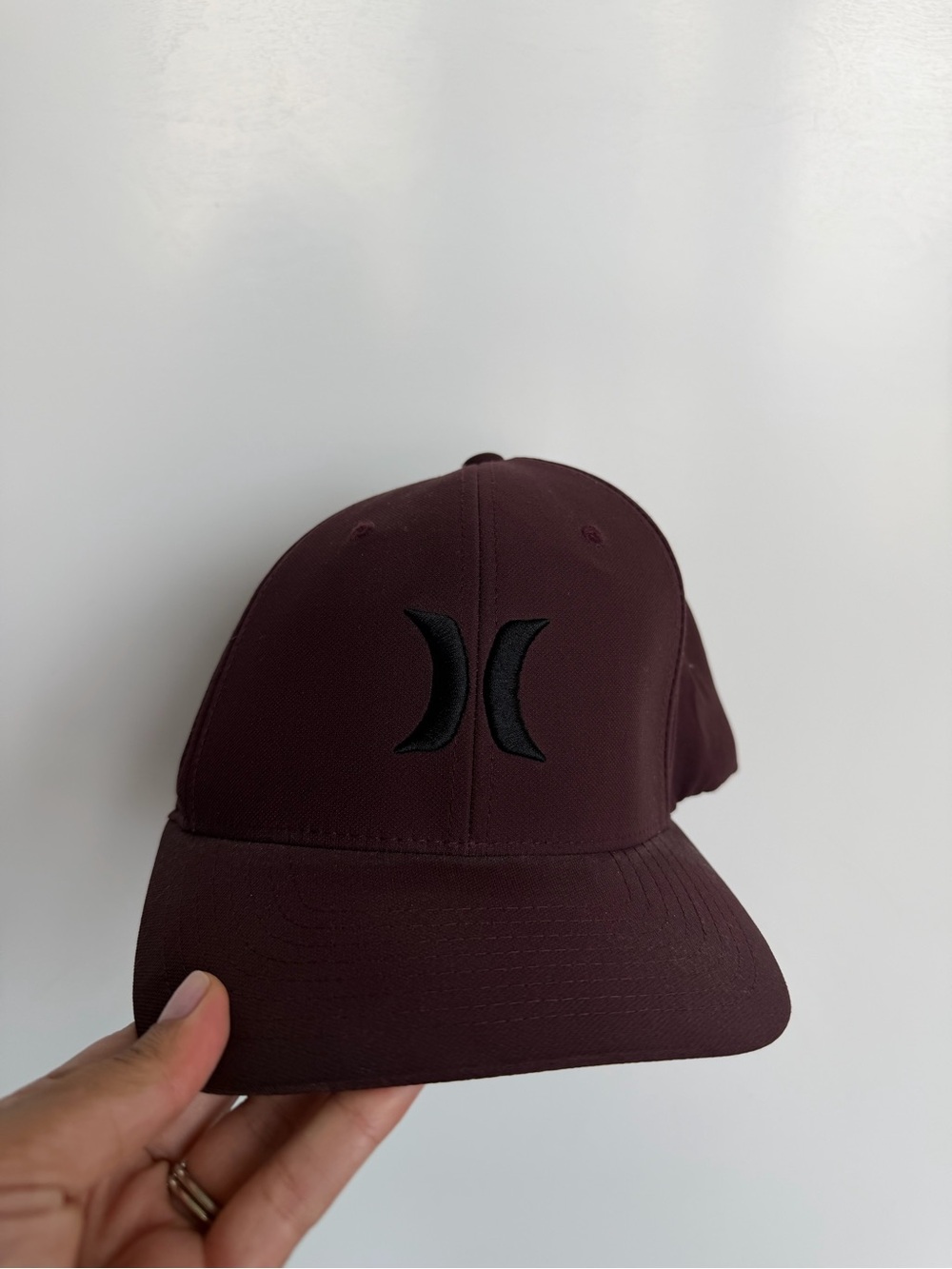 Hurley Men's Maroon Flex-Fit Hat with Black Logo